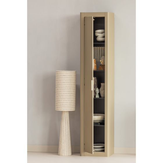 Gunnar smalle hoge wandkast grenen