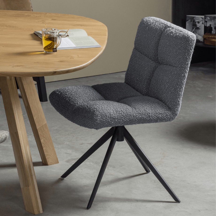 Vinny eetkamerstoel draaibaar bouclé van het woonmerk Woood