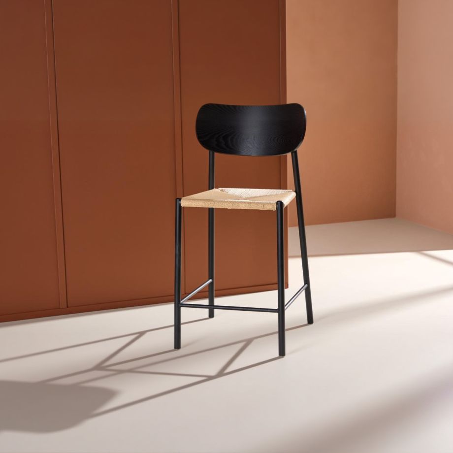 Svea Polsty barkruk met rugleuning - rattan