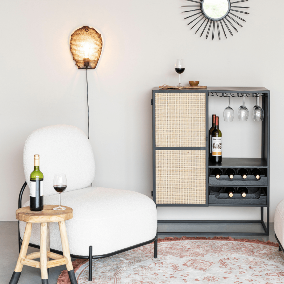 Guuji wijnkast laag MDF/rattan van het woonmerk Puur