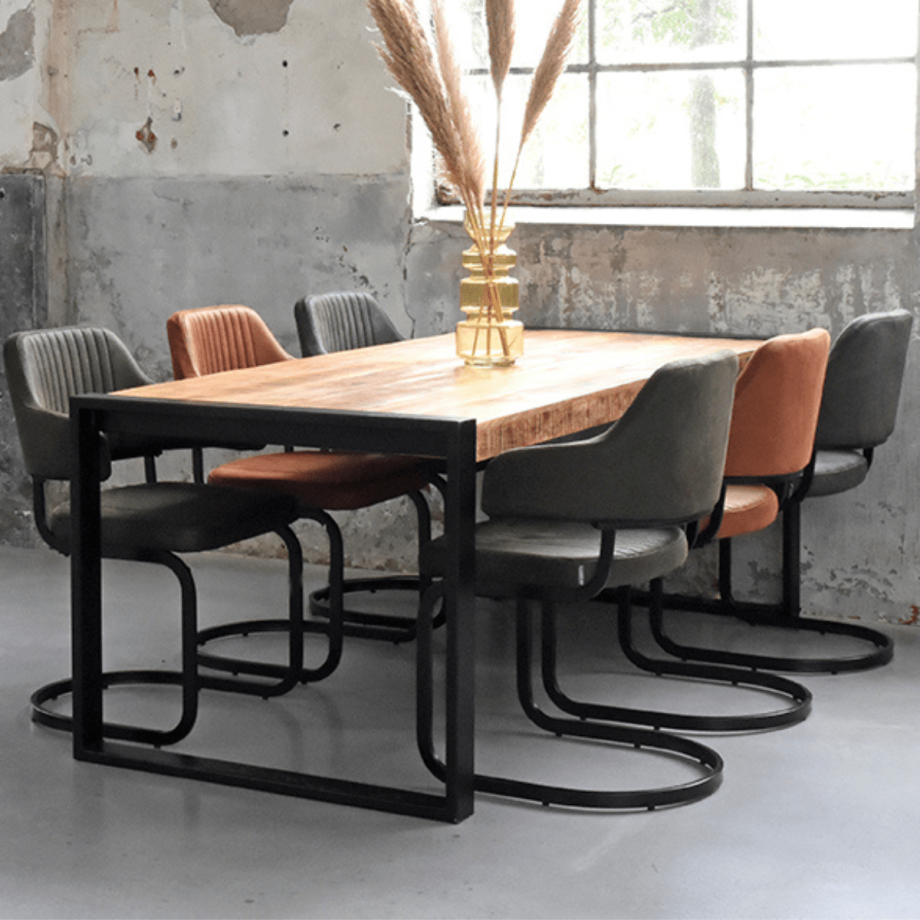 Brussels eettafel mangohout