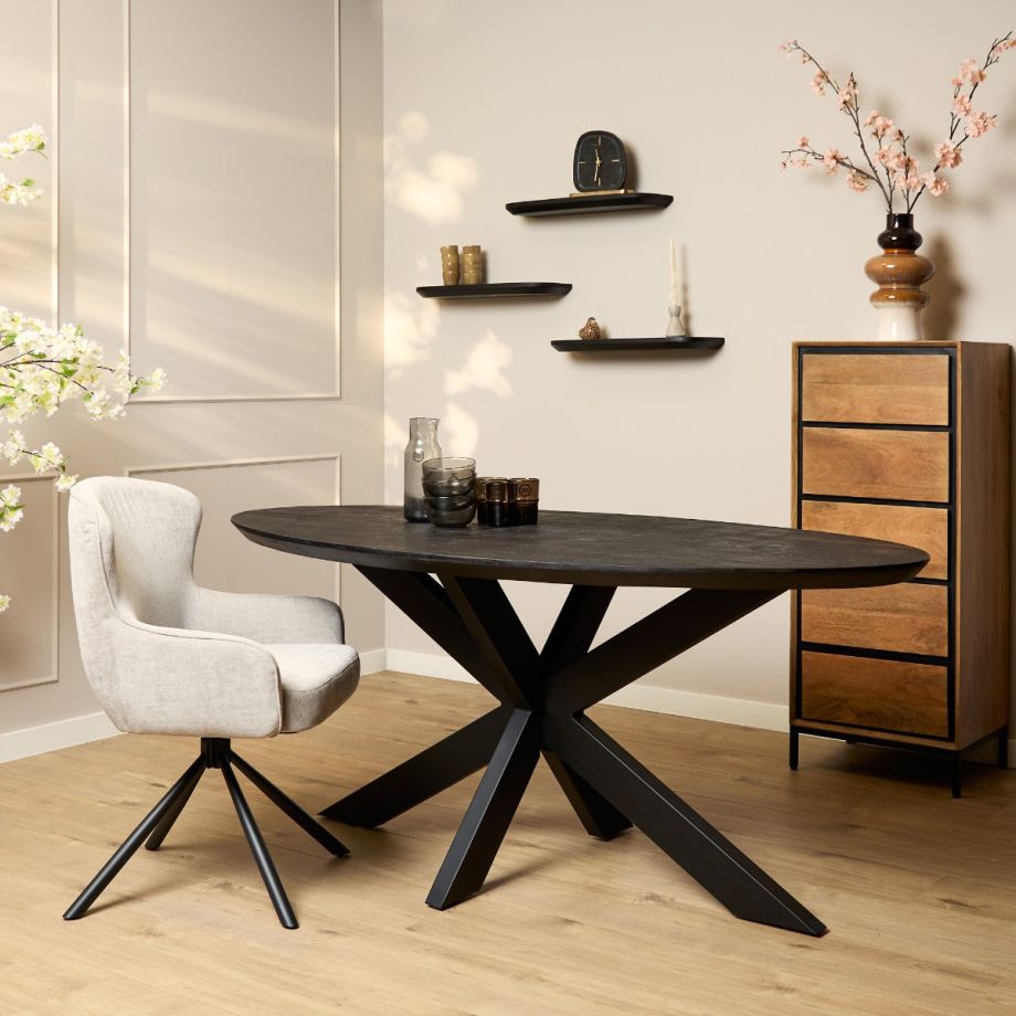 Starfurn Eettafel Brandy ovaal 160 cm - zwart
