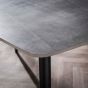 Susan eettafel 140 cm - keramiek lichtgrijs