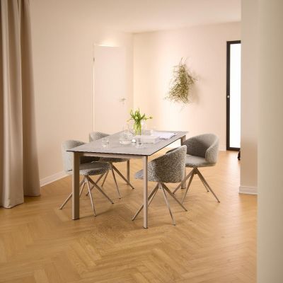 Nøra Leila rechthoekige eettafel 160x90x75 cm | grijs metaal onderstel | ruw keramiek - grijs