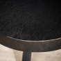 Ties salontafel rond 74 cm massief blad zwart staal van het woonmerk Vurna