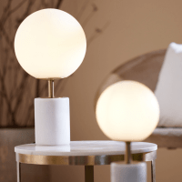 Medina tafellamp Ø25x47 cm glas mat wit/antiek brons van het woonmerk Light&Living