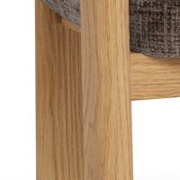 Nøra Pippa armstoel | zwart metaal onderstel | stof Juto - bruin