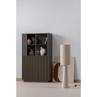 Woood Nova lage vitrinekast grenen - truffelbruin