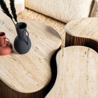 Organische salontafel Mari - 83x72x34 cm - Mango hout & travertin