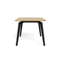 Nøra Laurens rechthoekige eettafel 160x90x75 cm | zwart metaal onderstel | eikenfineer melamine - naturel