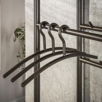 Fraaai Kledinghanger bronskleur