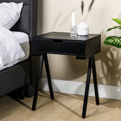 Letz nachtkastje 1 lade zwart van het woonmerk Vurna